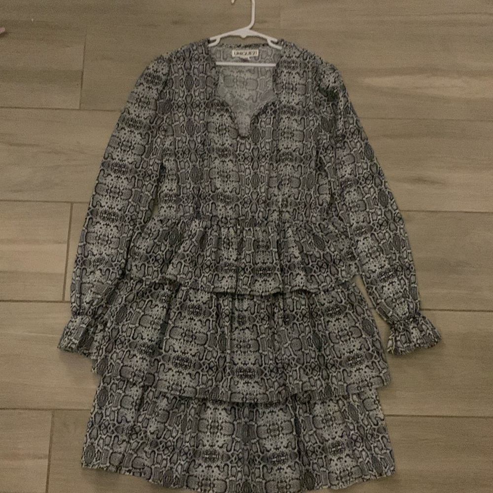 Cool unique ruffle long sleeve mesh snake dress